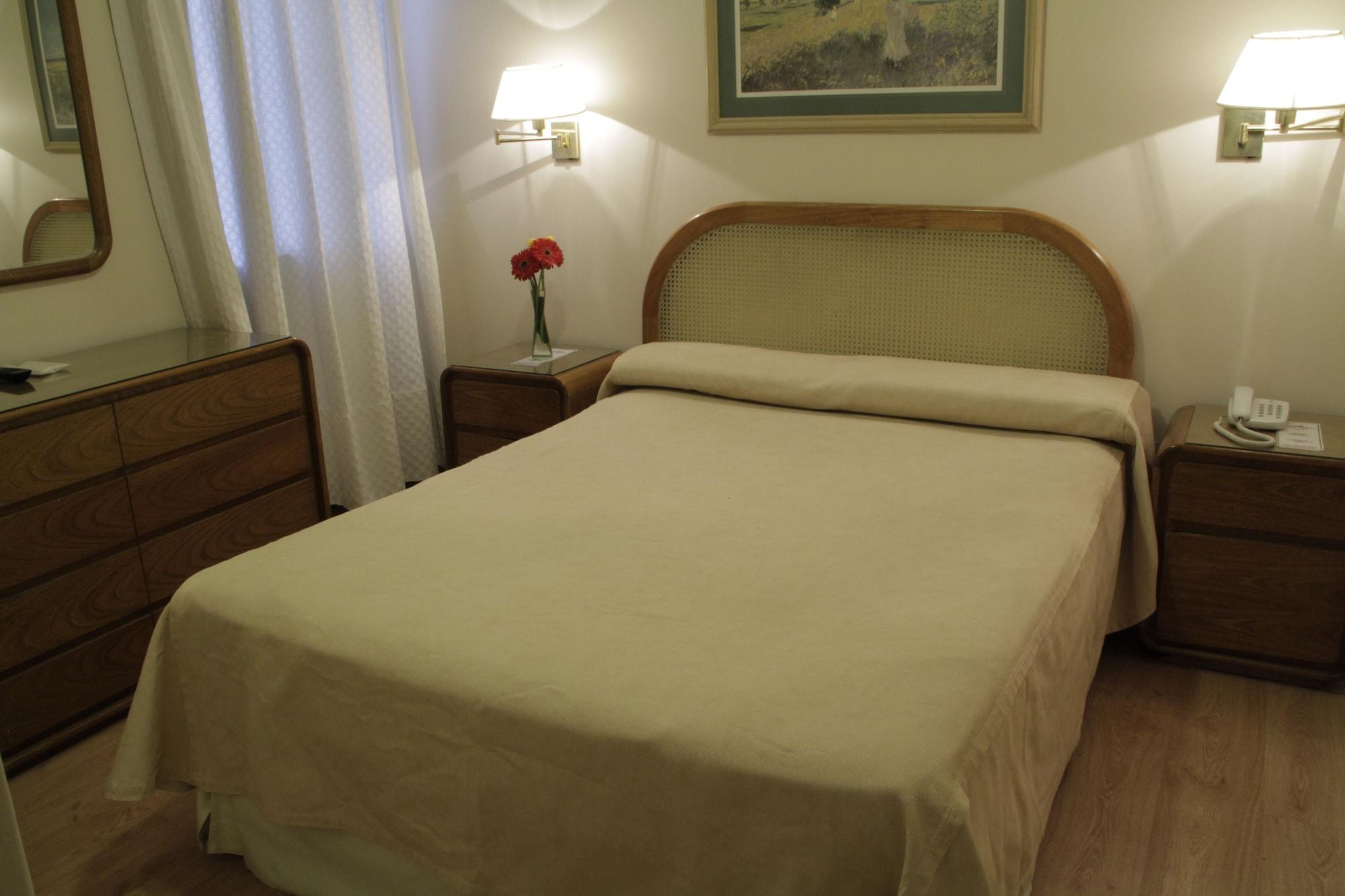 Hotel Crillon 3*